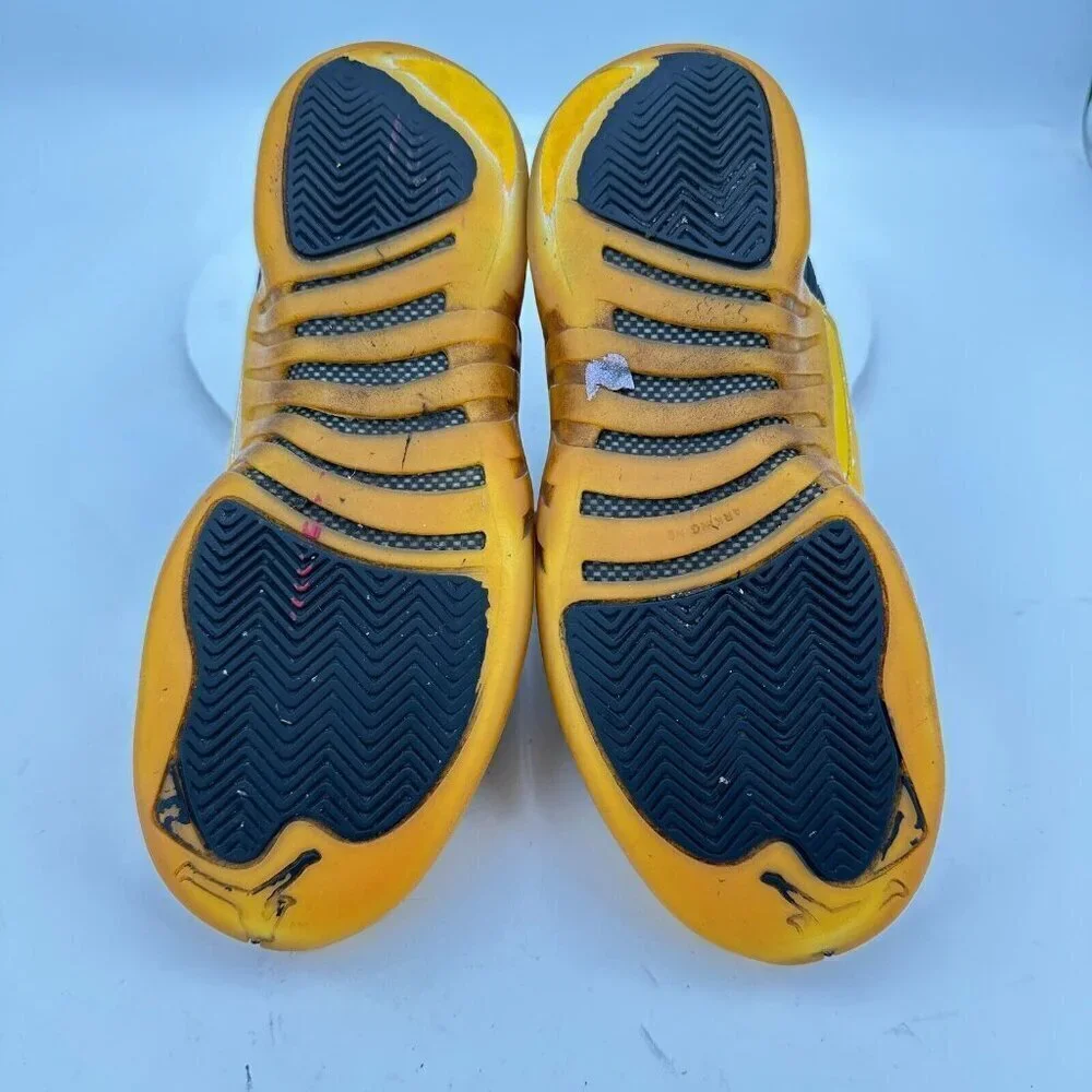 Nike Air Jordan 12 Youth Size 6Y Women 7.5 153265-070 University Gold Black Shoe